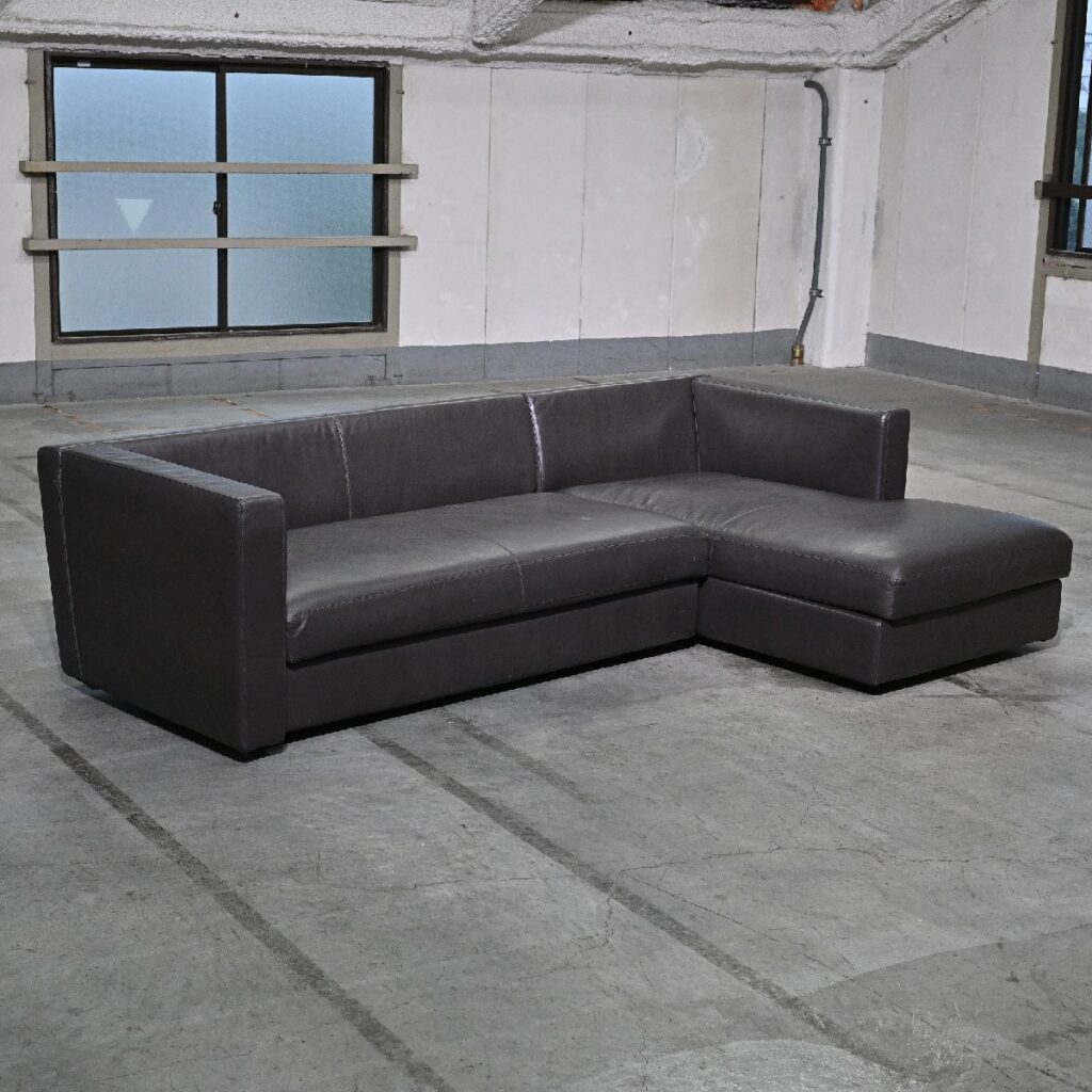 Cassina ixc.「EXTENSION-2/エクステンションツー」カウチソファ レザー L字 コーナー リビング モダン_MISTER フィリップ・スタルクの商品写真