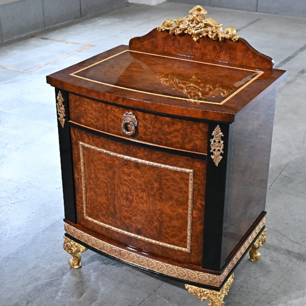 中古家具のmaruの過去の買取実績：MARINER / VOLGA（ナイトテーブル）