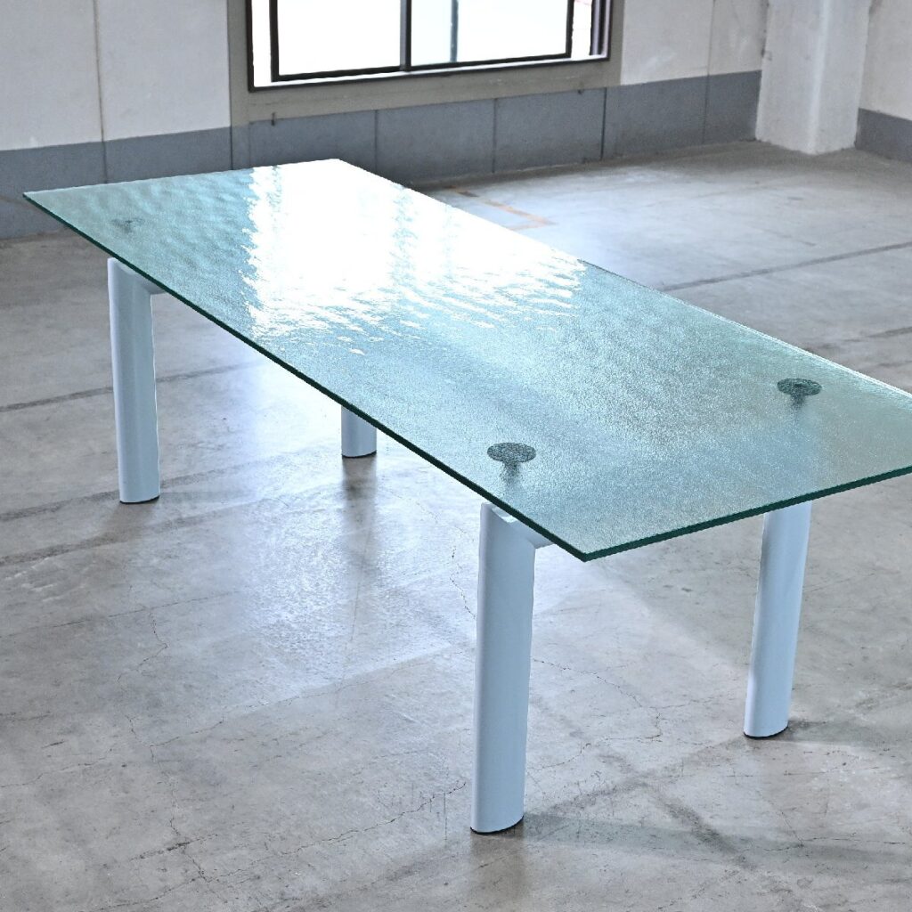 ★ 最高級 Cassina 「LC6」ル・コルビュジエ ガラスダイニングテーブル 机 食卓 店舗 オフィスの商品写真