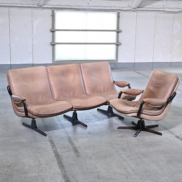 北欧デンマーク「BERG furniture」三人掛けソファ & 一人掛けソファ 本革 トリプル シングル ミッドセンチュリー ベルグファニチャーの商品写真