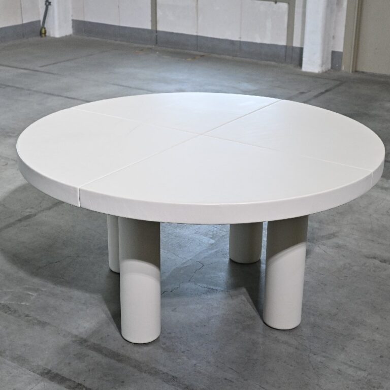 PoltronaFrau 「CEO Cube/キューブ」ミーティングテーブル レッラ＆マッシモ・ヴィニェッリ 会議 オフィス 机 ポルトローナフラウの商品写真