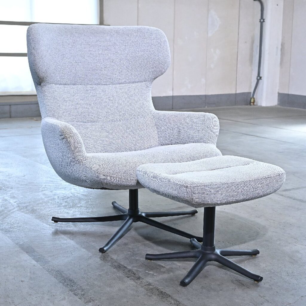クリーニング済 BoConcept 「trento」リビングチェア オットマン付き 1人掛けソファ ラウンジ パーソナル ボーコンセプト トレントの商品写真