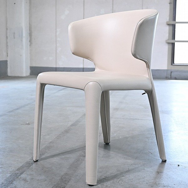 Cassina 「367 HOLA/オラ」アームチェア B 本革 Hannes Wettstein リビング ダイニングの商品写真