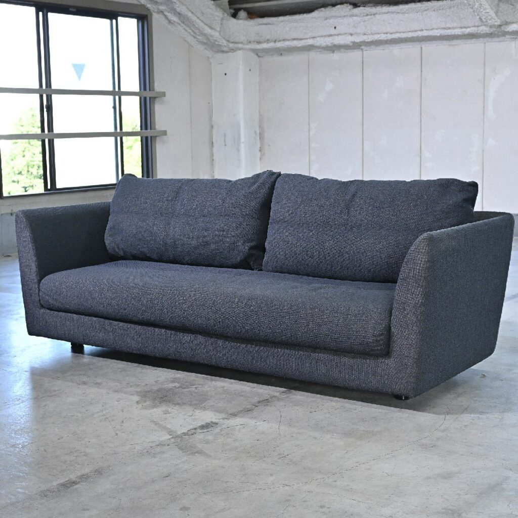 arflex 「A・SOFA」ラブソファ アーム リビング ラウンジ エー・ソファ アルフレックス 二人掛け_カッシーナ・イクスシー B&Bの商品写真