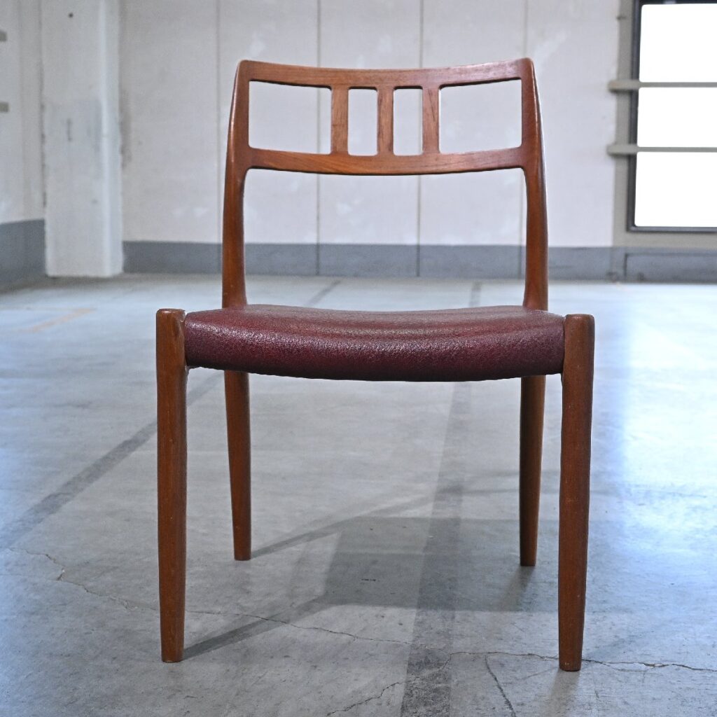 北欧デンマーク J.L. Moller「Model 79」チェア チーク無垢材 ビンテージ Niels O. Mollerの商品写真